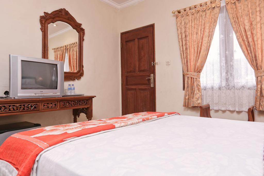 Reddoorz @ Legian Street Ξενοδοχείο Kuta Lombok Εξωτερικό φωτογραφία