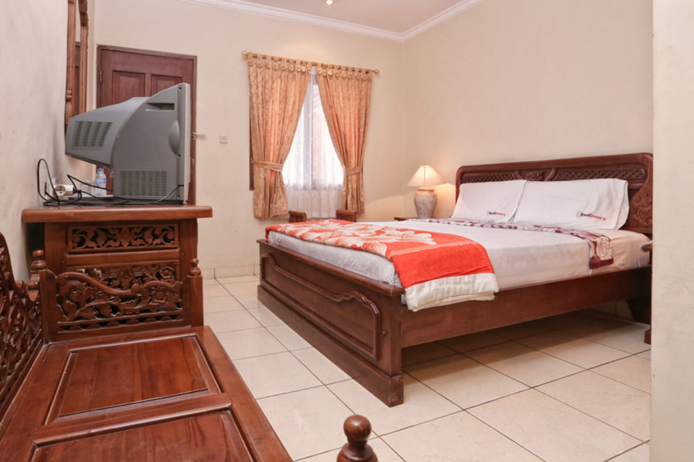 Reddoorz @ Legian Street Ξενοδοχείο Kuta Lombok Εξωτερικό φωτογραφία